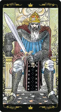 Golden Universal Tarot Deck Lo Scarabeo Llewellyn